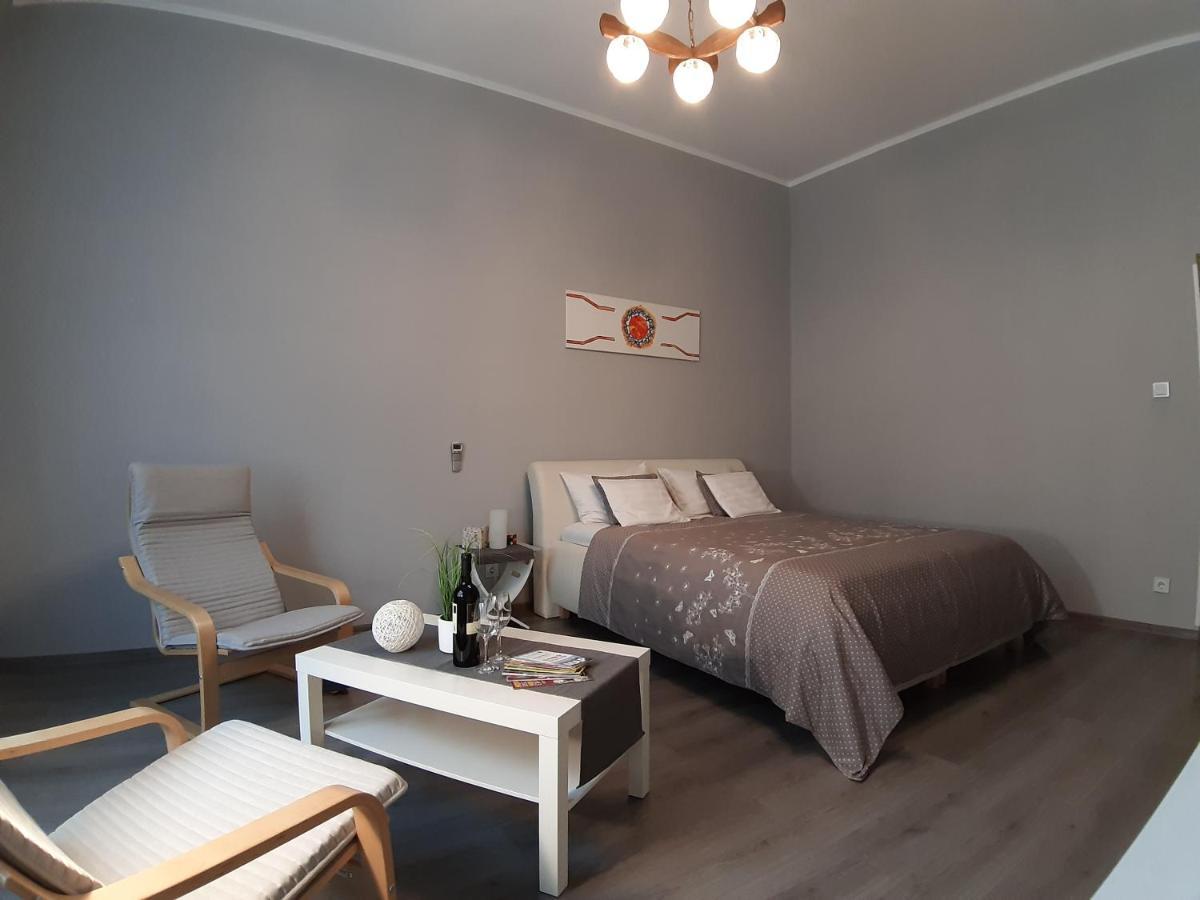 Central Apartment Budapest Eksteriør bilde