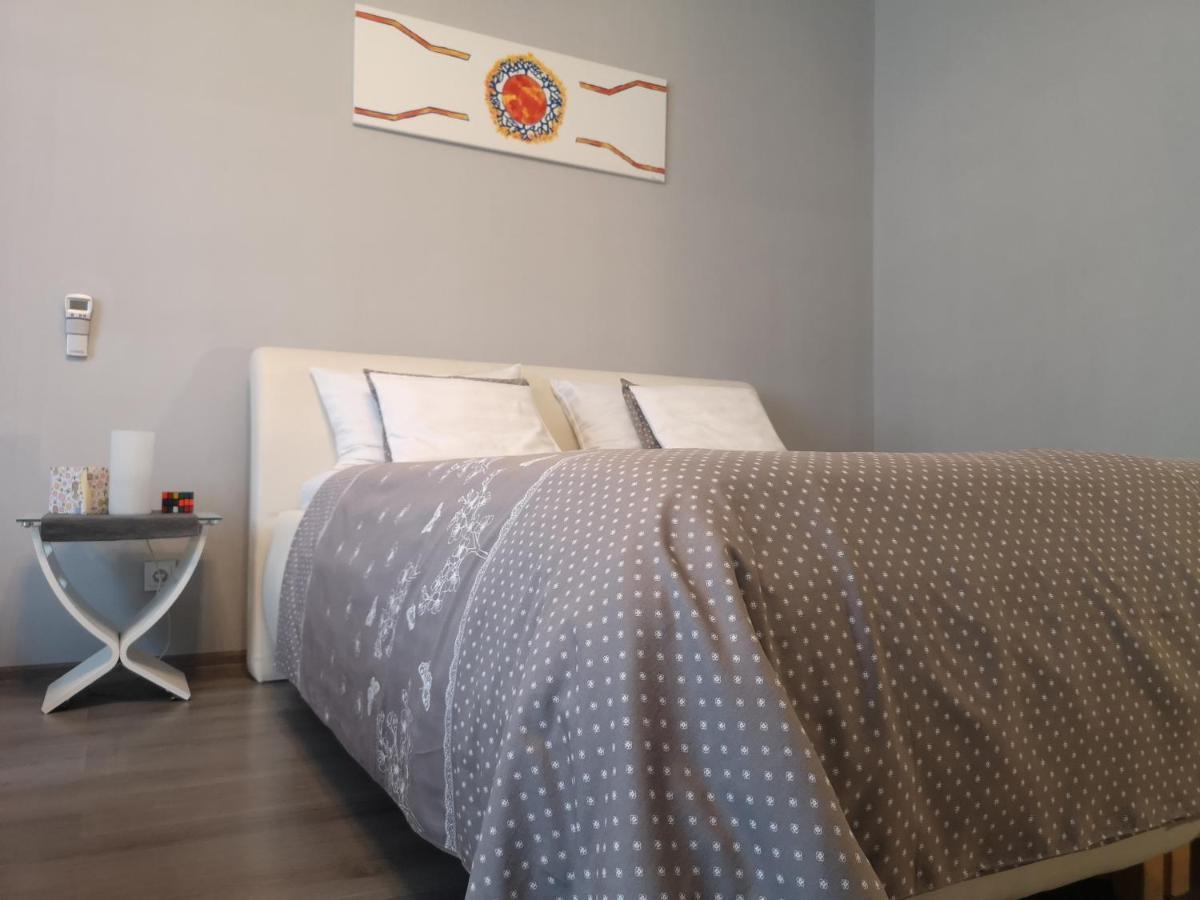 Central Apartment Budapest Eksteriør bilde